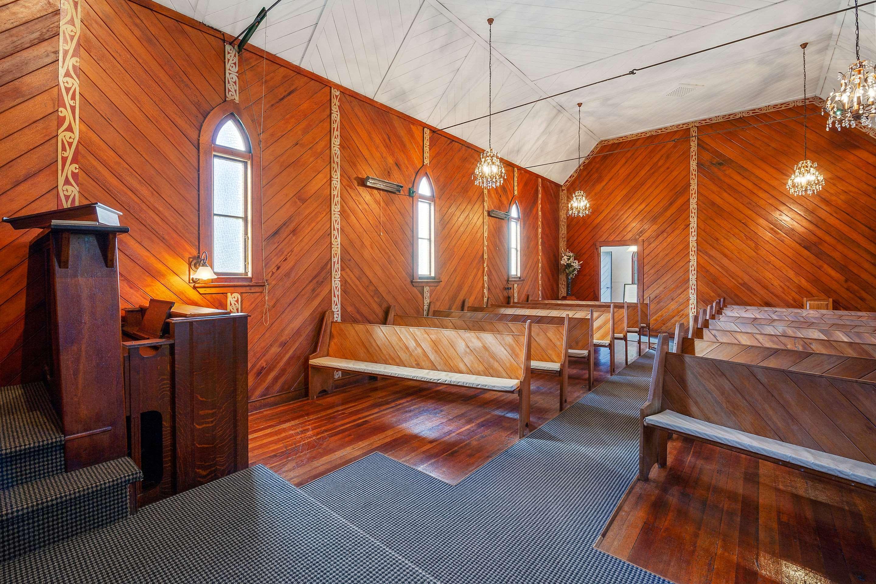 Huka Falls Resort Taupo Kültér fotó Interior of the church